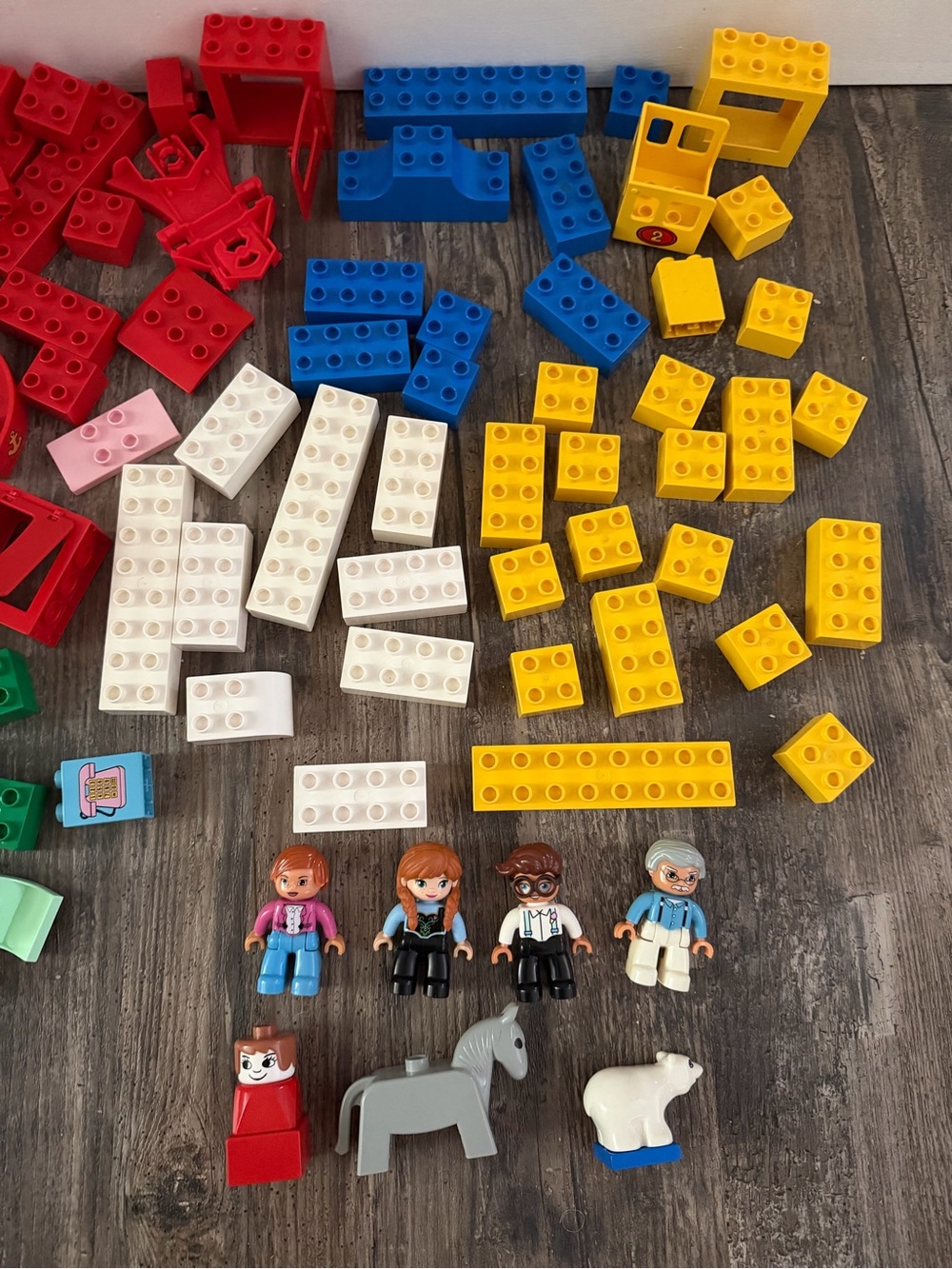 LEGO DUPLO: Boat Yard Building Set (2412) vintage and some other LEGO figures - Picture 5 of 10